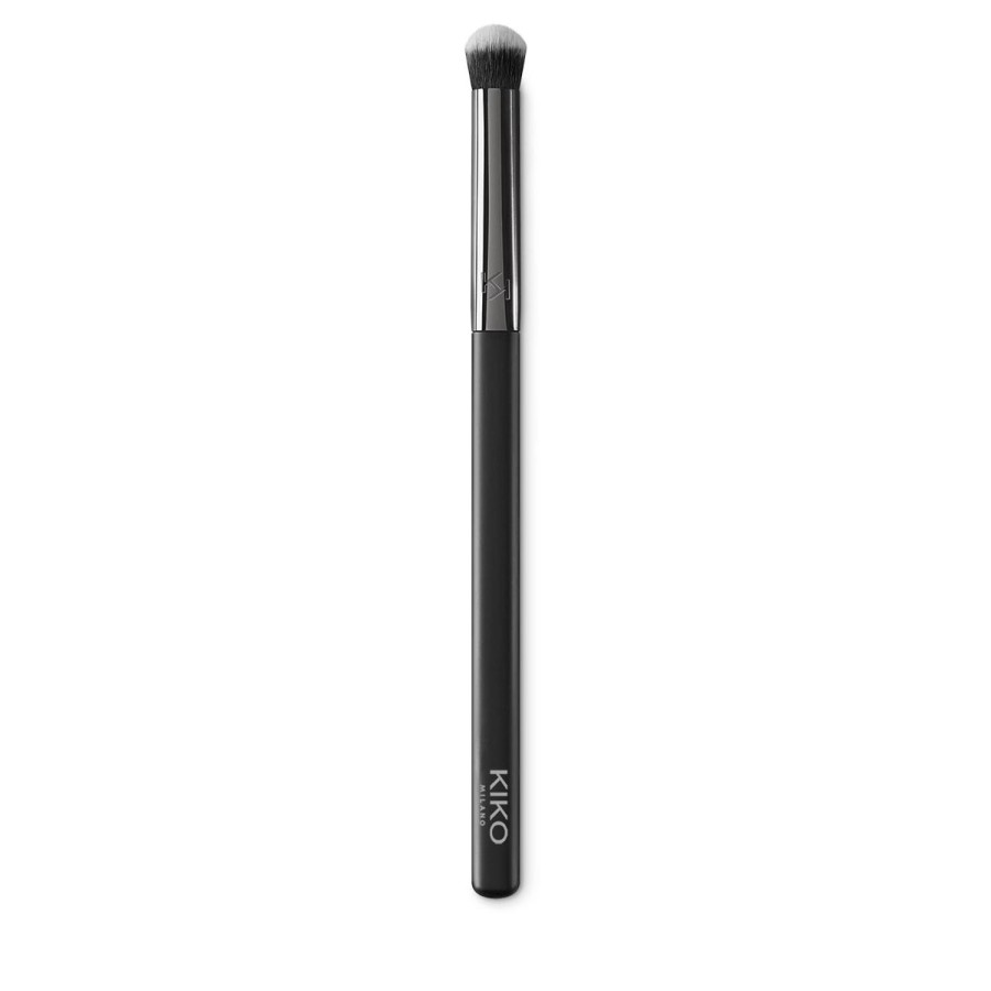 KIKO Milano Face Brushes | Face 02 Intensive Coverage Brush